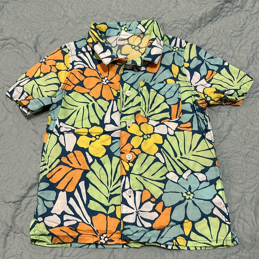 Baby gap shortsleeved